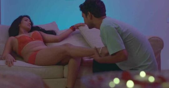 Laal Mirch 2024 Ullu App Hindi Hot Web Series Episode 1