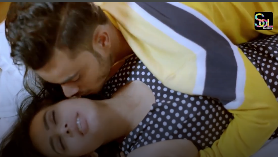 Red Light 2024 SolTalkies Hindi Hot Web Series Episode 1