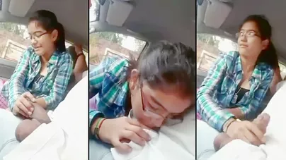 Indian XXX Porn Video Viral MMS student give blowjob to teacher in Car