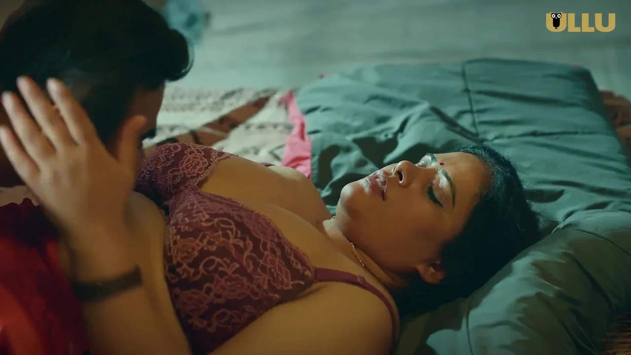 Kundi Mat Khadkao Raja EP2 Ullu Hindi Hot Web Series 2025