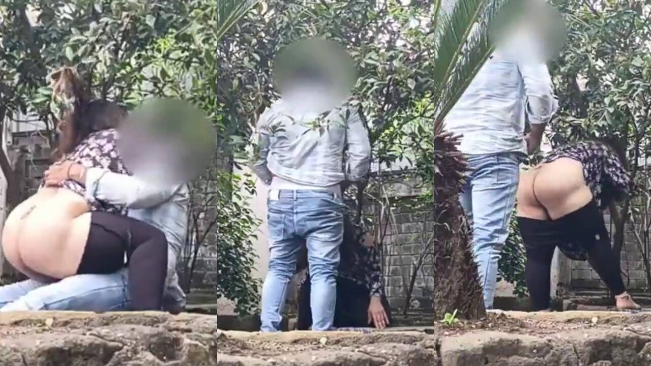 xhamster Big ass Indian aunty risky sex with secret bf in the park